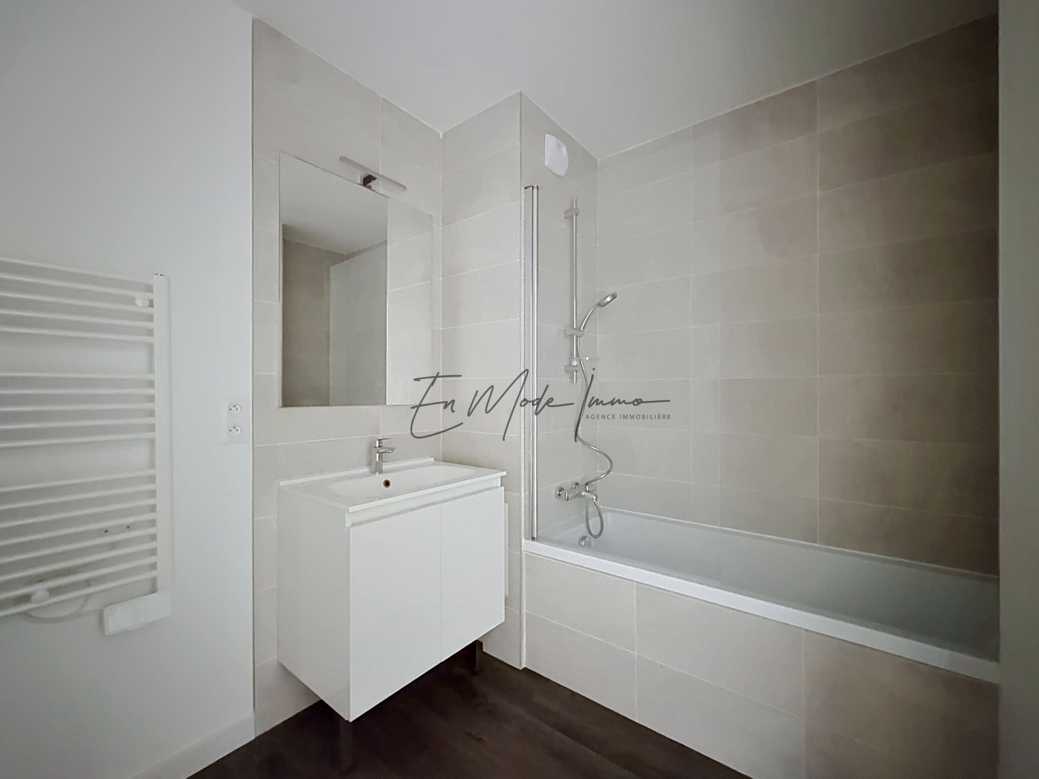T3 65 m2 avec balcon 13 m2 — Photo 5
